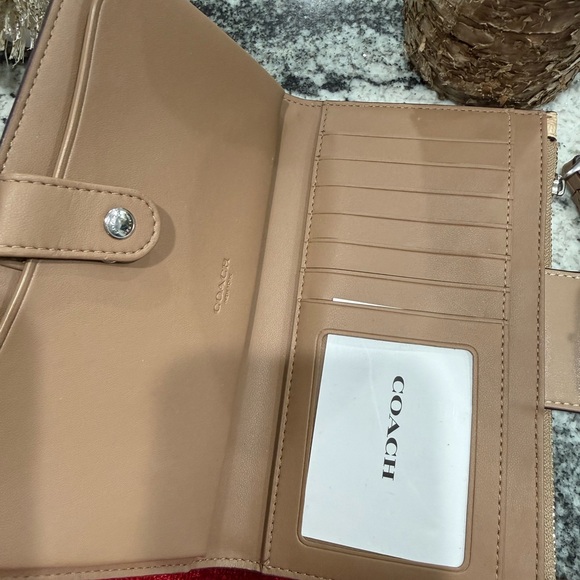 Phone Wallet In Signature Canvas - Picture 8 of 10